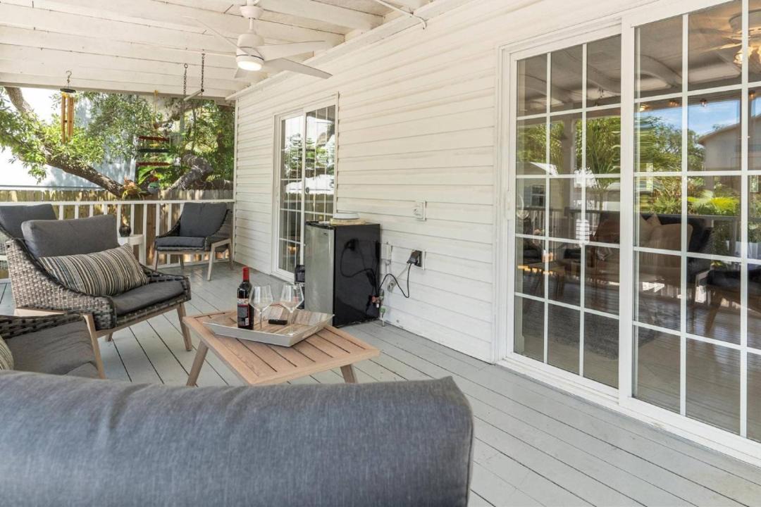 Photo of Patio Balcony in Crystal Beach