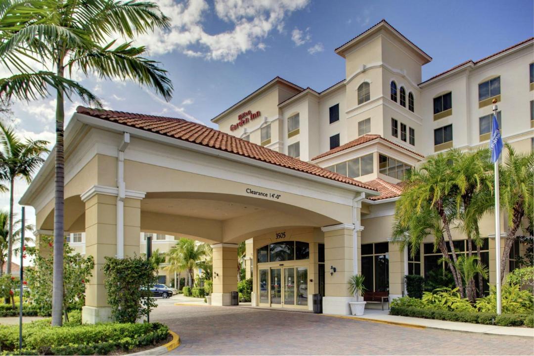 Photo of Buildings in Palm Beach Gardens