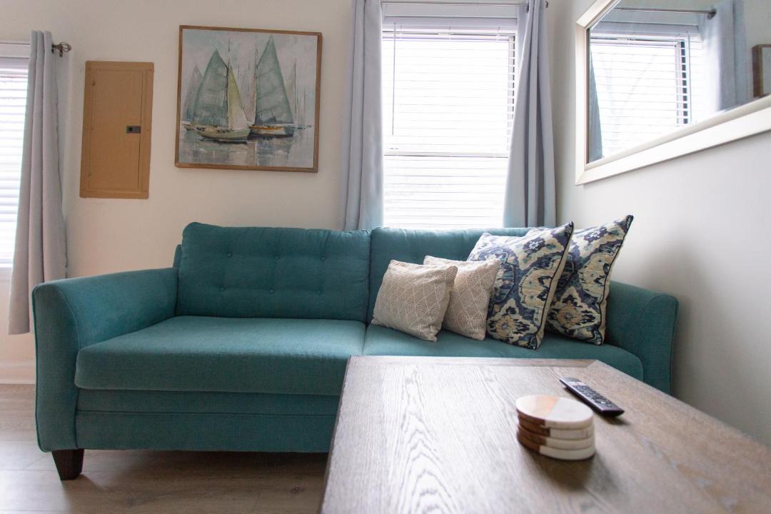 Photo of Livingroom in Jacksonville Beach