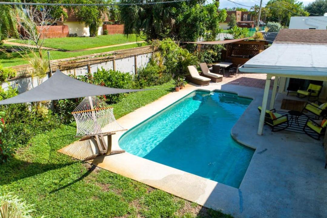 Photo of Outdoor in Tropic Palms