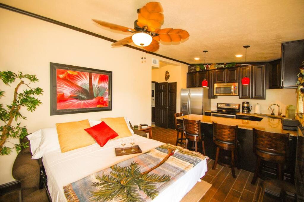 Photo of Livingroom in Port Canaveral