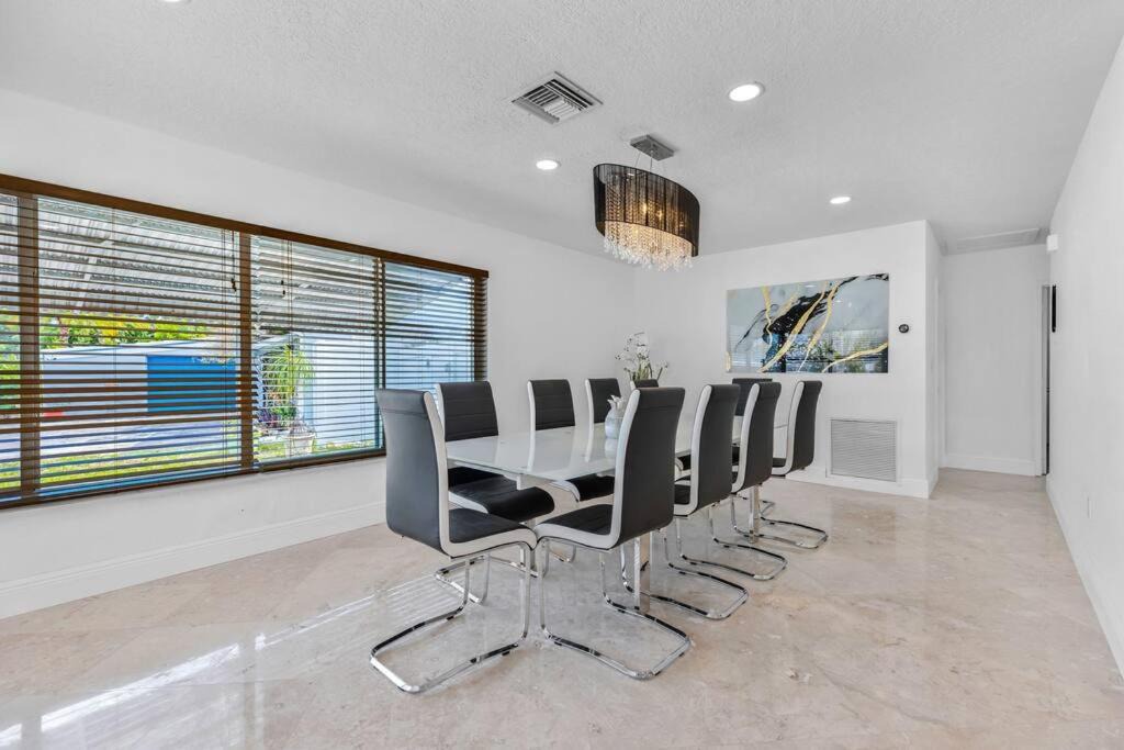 Photo of Others in Wilton Manors