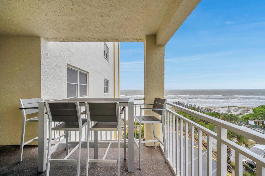 Photo of Patio Balcony in Redington Shores