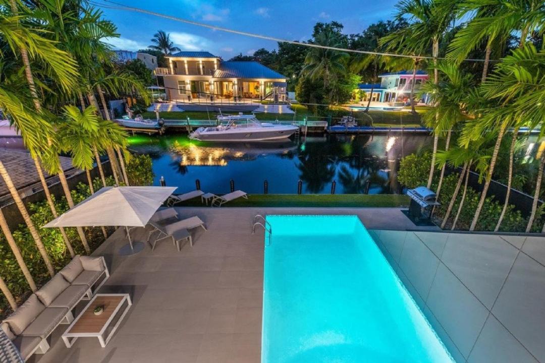 Photo of Outdoor in Northeast Coconut Grove