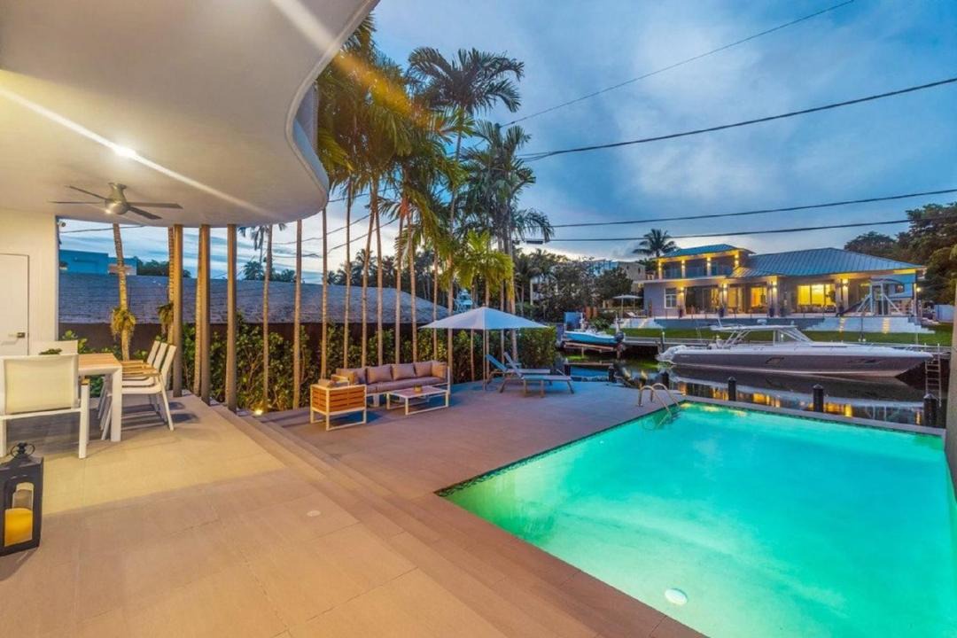 Photo of Outdoor in Northeast Coconut Grove