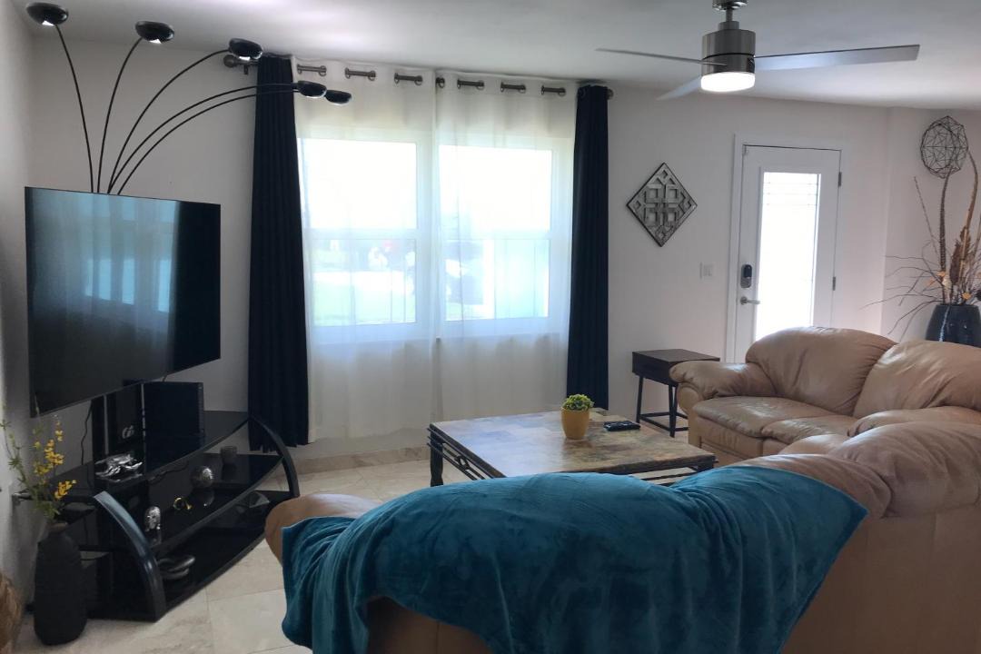 Photo of Livingroom in Fort Myers