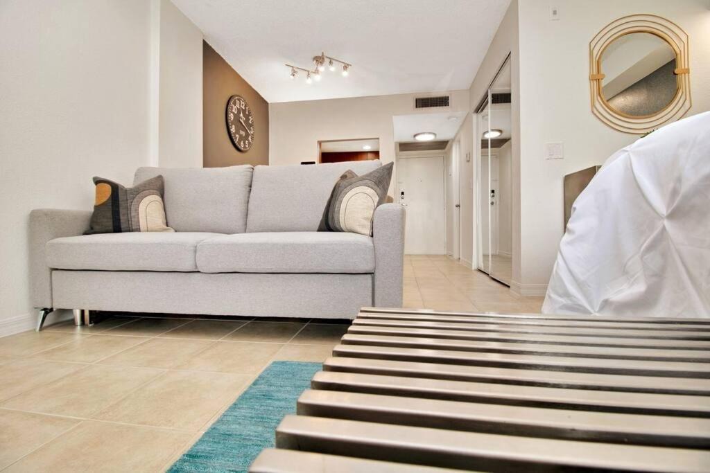 Photo of Livingroom in Palm Beach