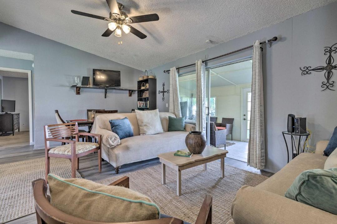 Photo of Livingroom in Pine Hills