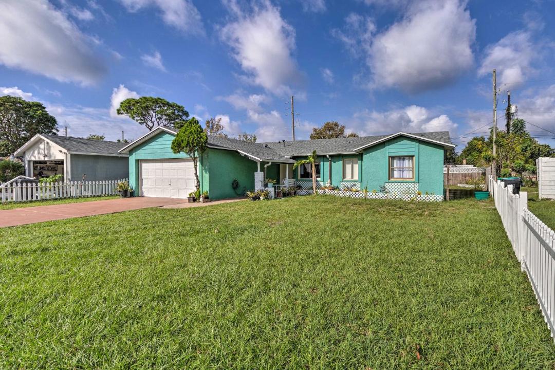 Photo of Buildings in Pine Hills
