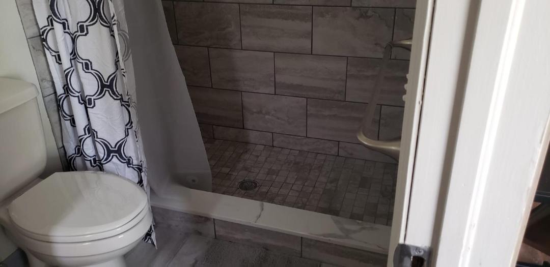 Photo of Bathroom in Highlands