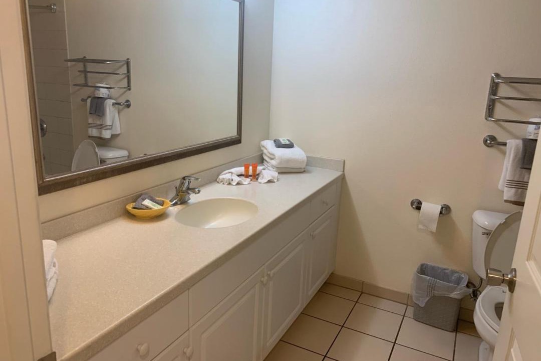 Photo of Bathroom in Ortona Park