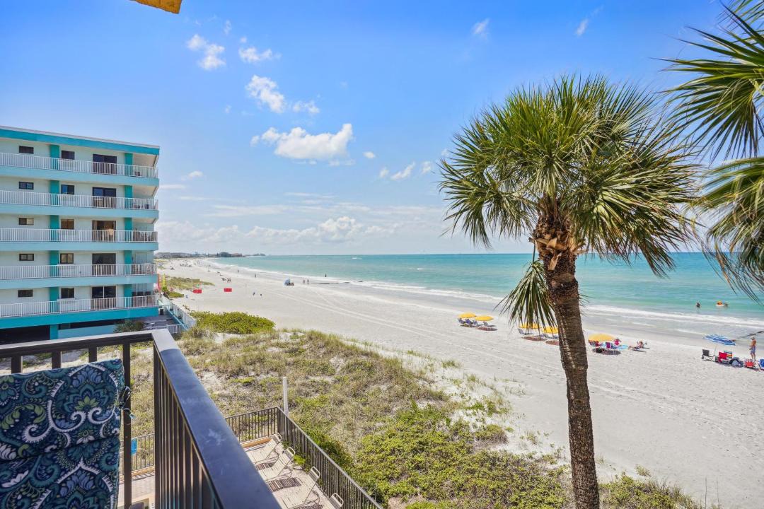 Photo of Patio Balcony in Madeira Beach