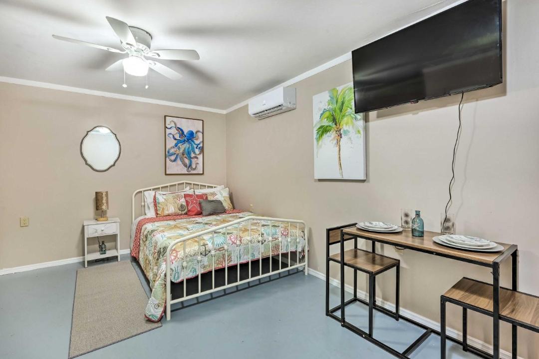 Photo of Bedroom in Bayonet Point