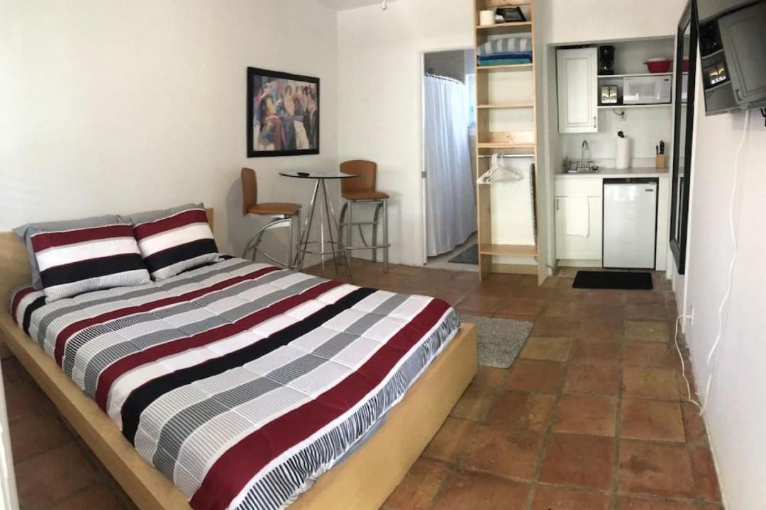 Photo of Bedroom in Hendricks and Venice Isles