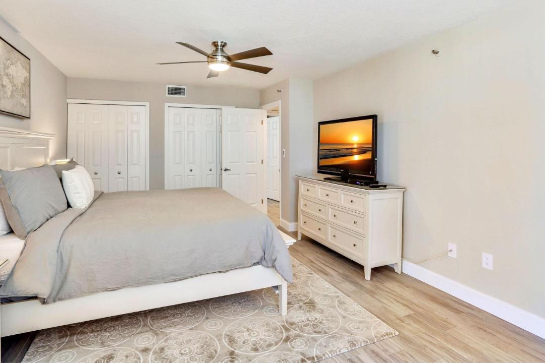 Photo of Bedroom in Madeira Beach