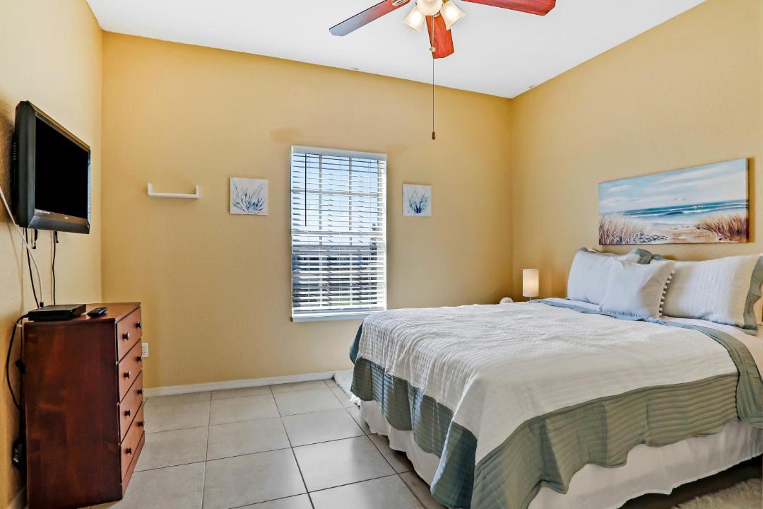Photo of Bedroom in New Smyrna Beach