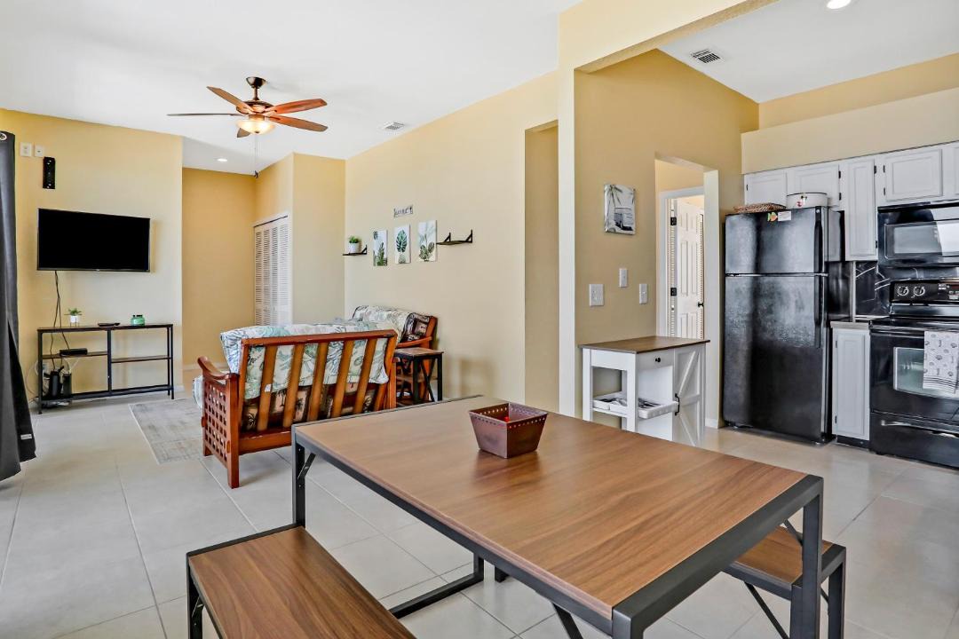 Photo of Livingroom in New Smyrna Beach