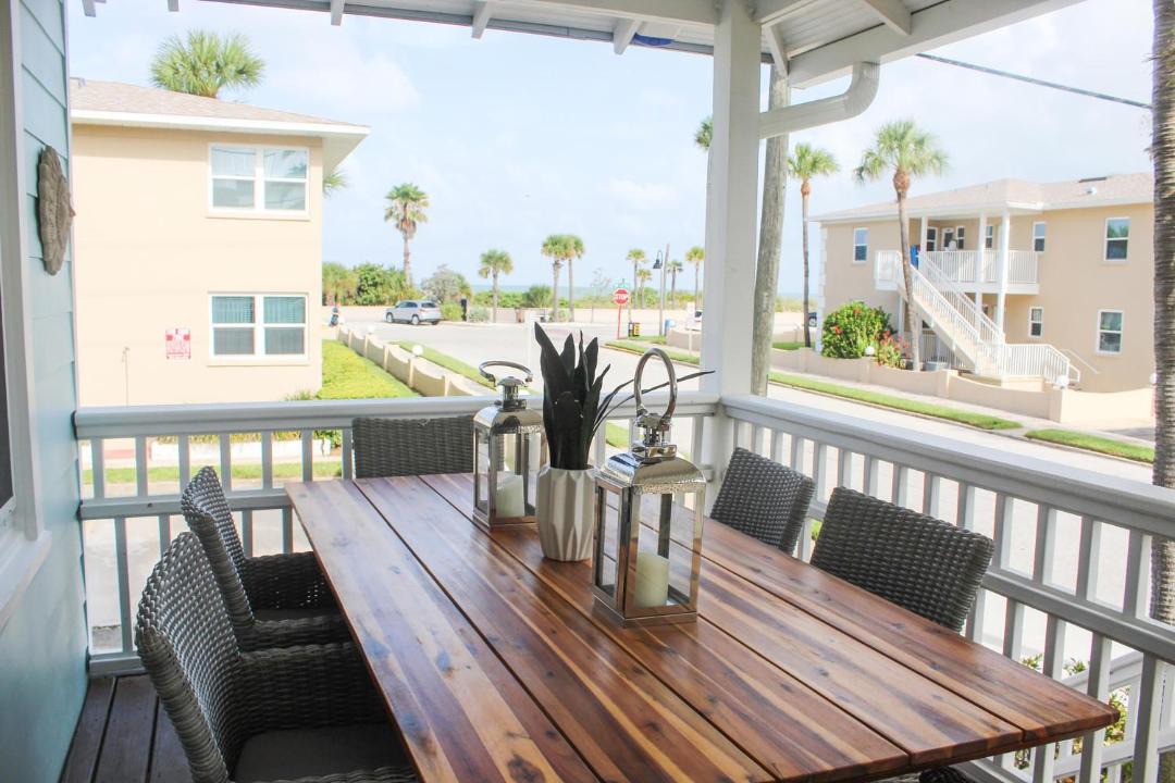 Photo of Patio Balcony in Pass-a-Grille