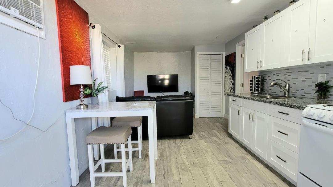 Photo of Kitchen in East Ocean Ave