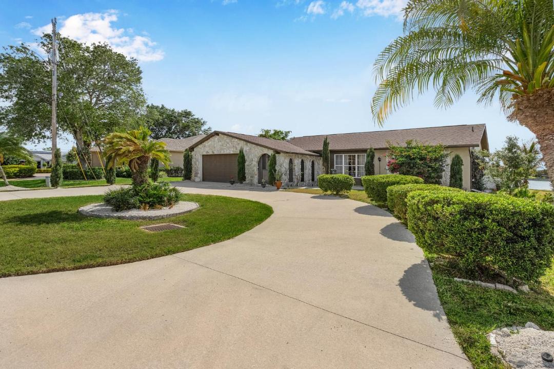 Photo of Buildings in Fort Myers