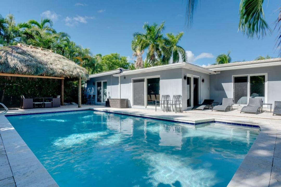 Photo of Outdoor in Poinsettia Heights