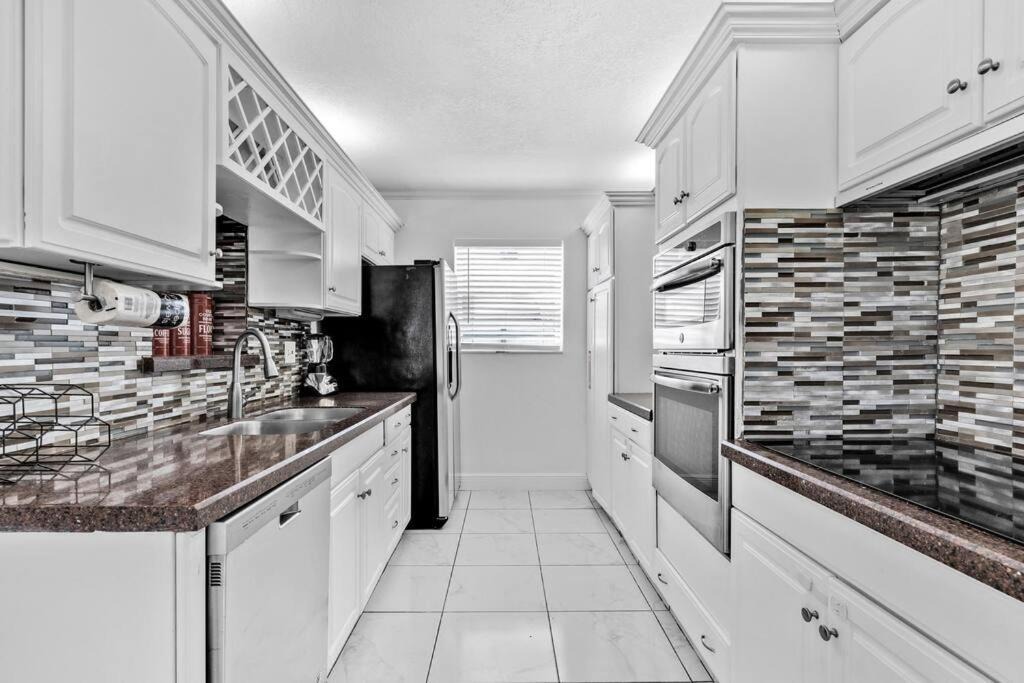 Photo of Kitchen in Dania Beach
