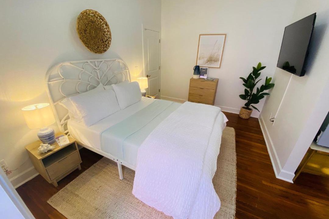 Photo of Bedroom in Pass-a-Grille Historic District