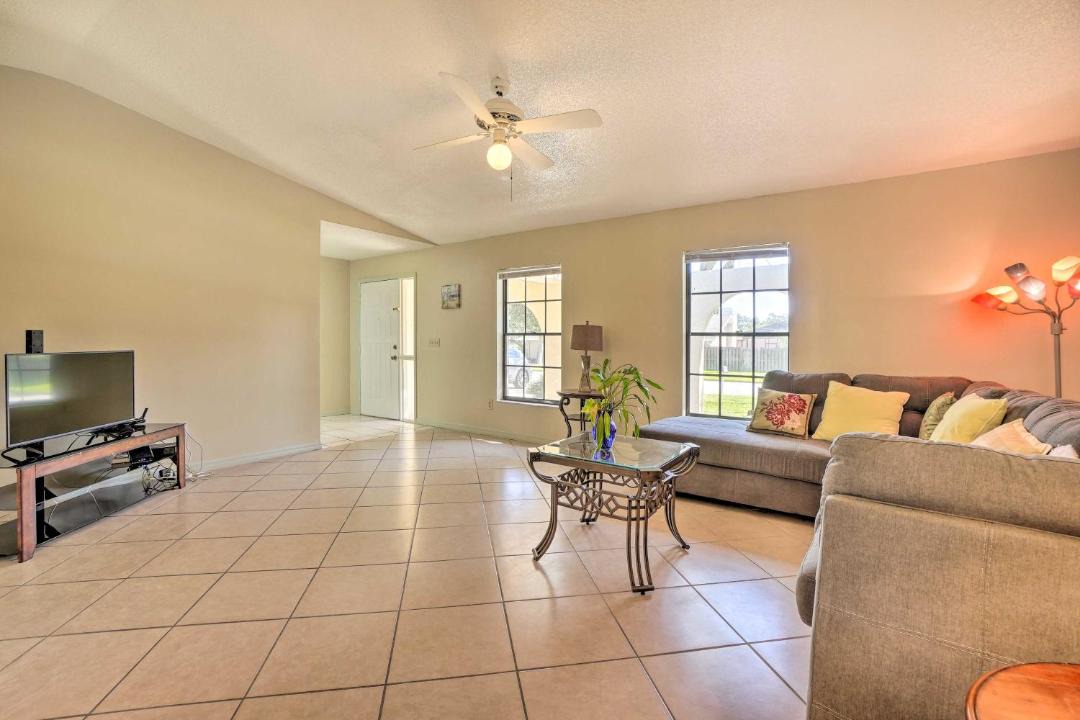 Photo of Livingroom in Safety Harbor