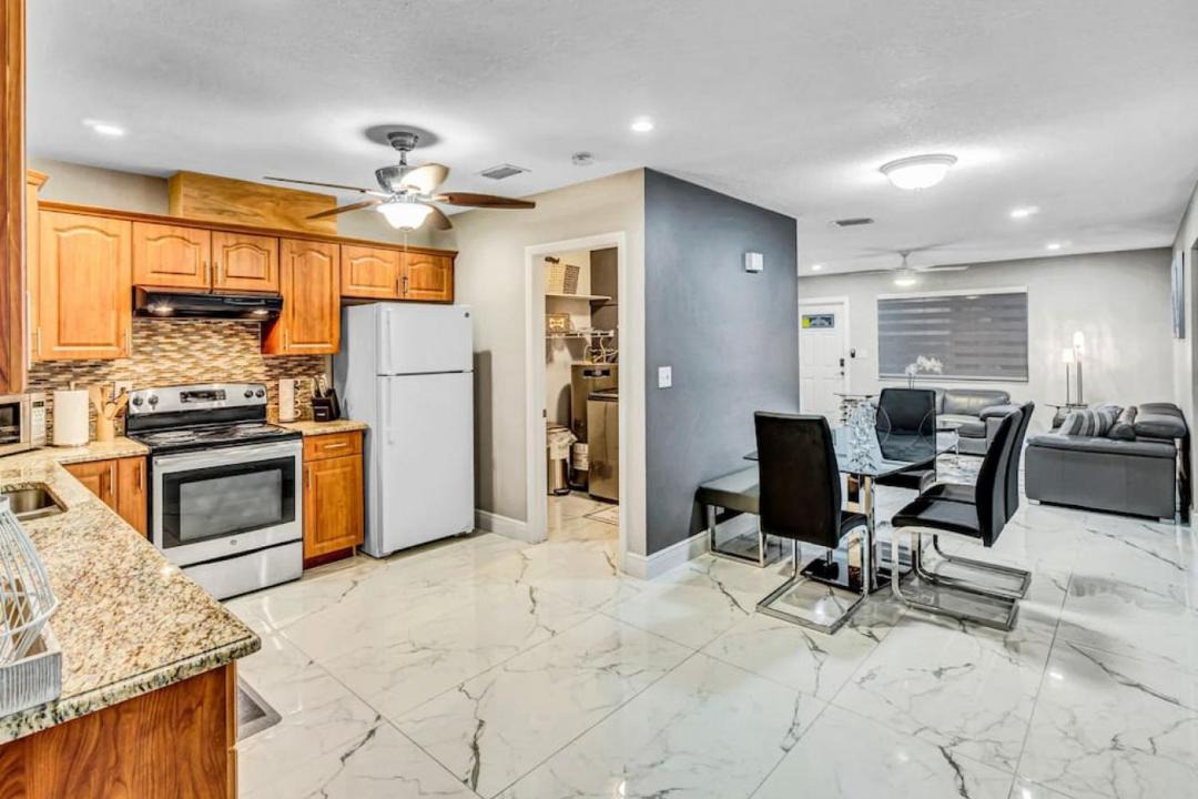 Photo of Kitchen in Coral Springs
