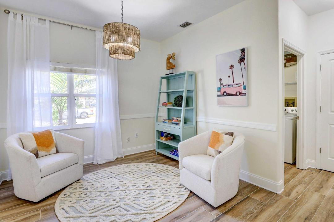 Photo of Livingroom in River Pointe