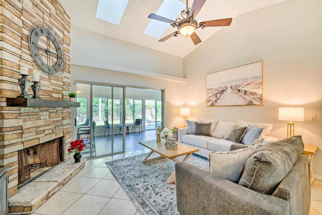 Photo of Livingroom in Lake Mary