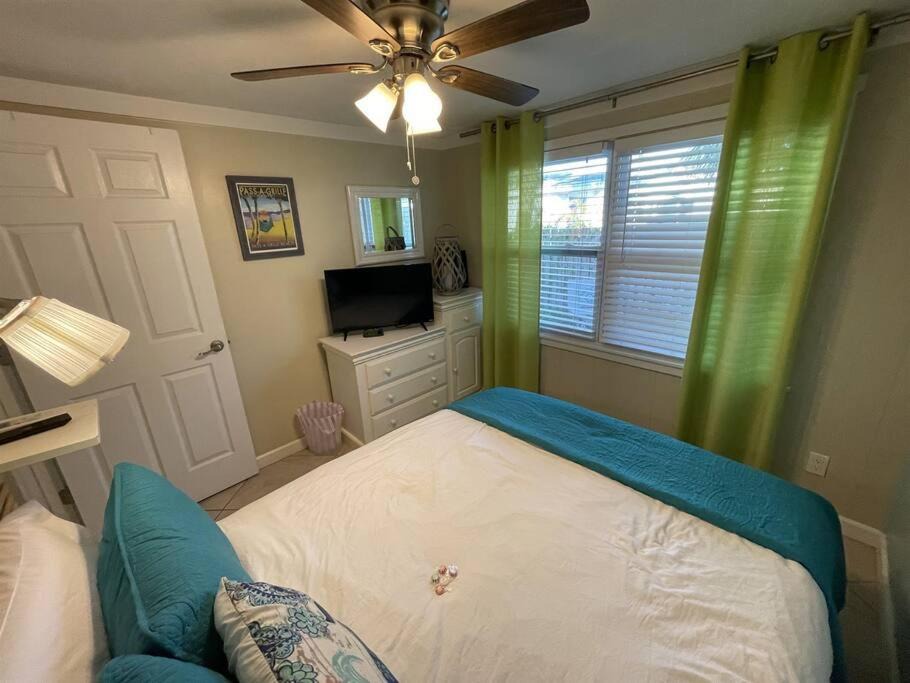 Photo of Bedroom in Pass-a-Grille