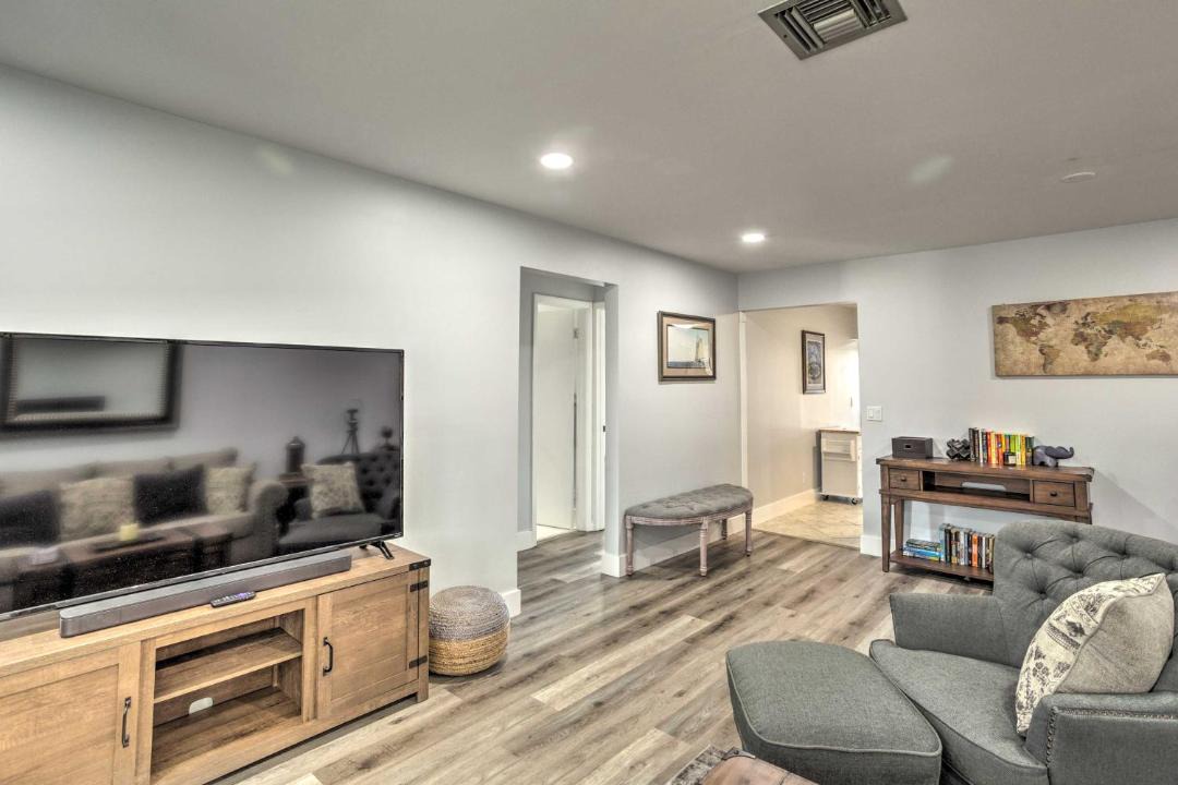 Photo of Livingroom in BallenIsles