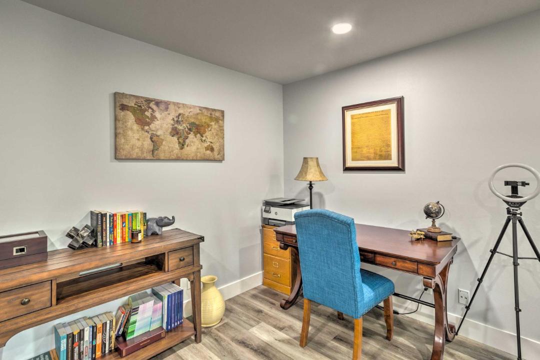 Photo of Livingroom in BallenIsles
