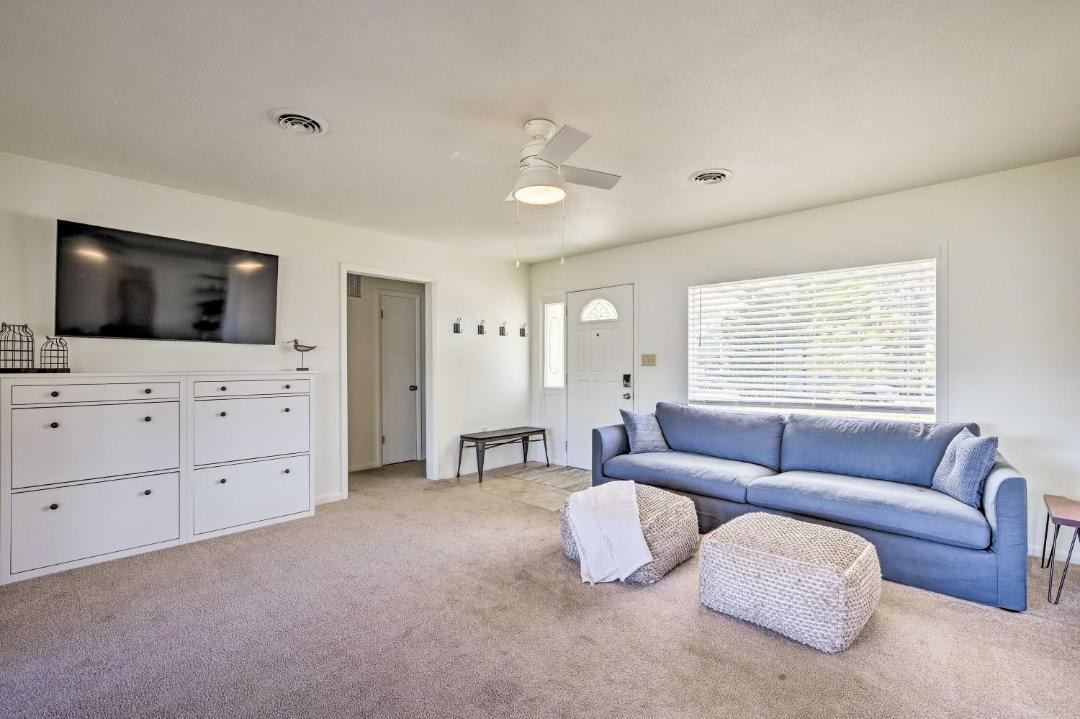 Photo of Livingroom in Summerfield