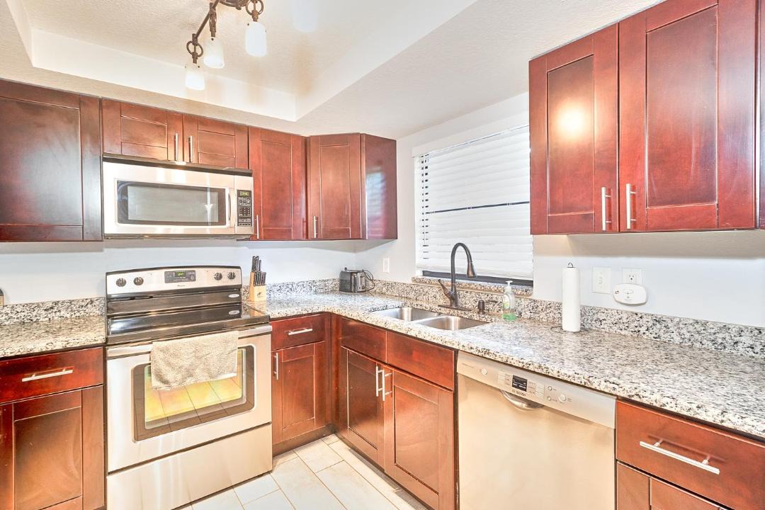 Photo of Kitchen in Bayshore Gardens