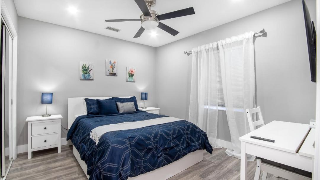 Photo of Bedroom in Poinsettia Heights