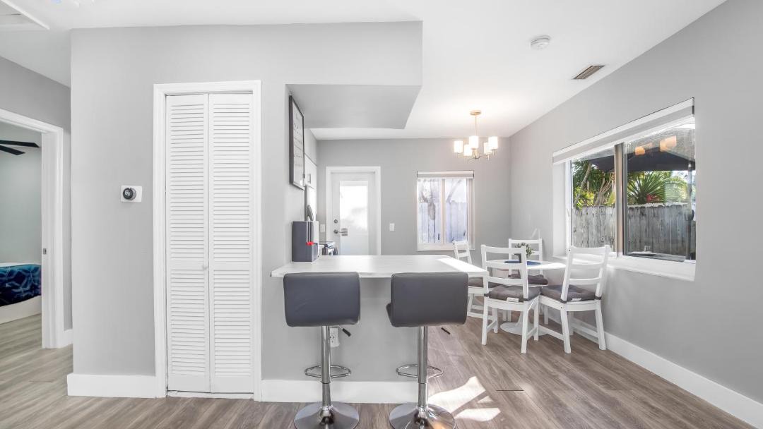Photo of Livingroom in Poinsettia Heights