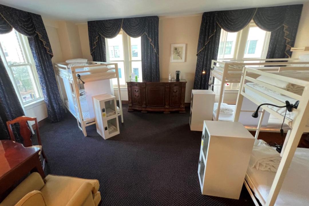 Photo of Livingroom in Downtown Tampa