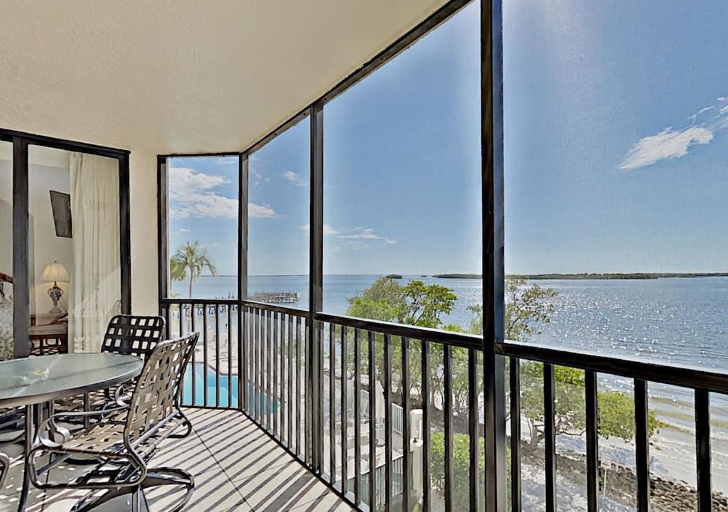 Photo of Patio Balcony in Punta Rassa