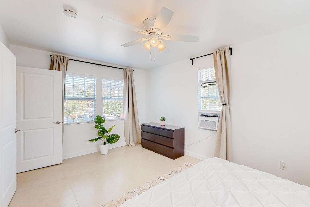 Photo of Bedroom in Flamingo Parks
