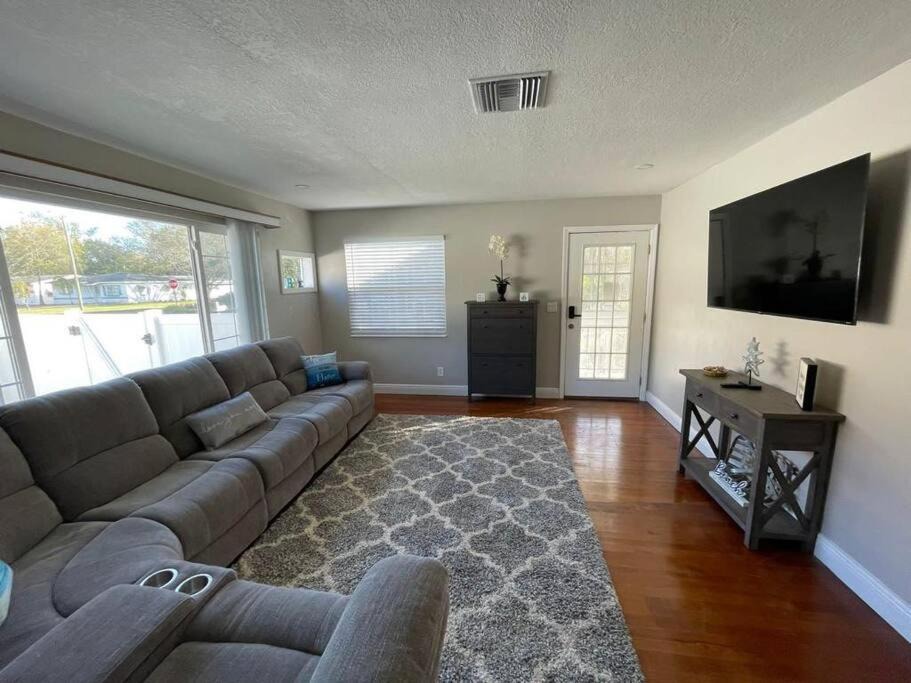 Photo of Livingroom in Gulfport