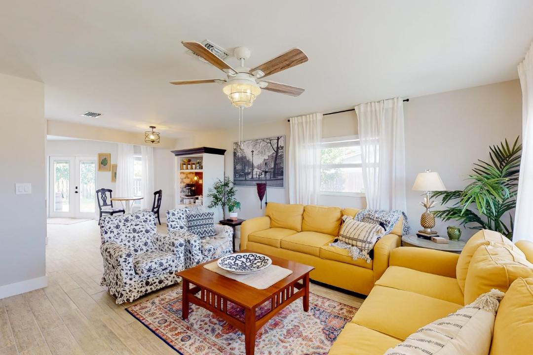 Photo of Livingroom in Palm Springs