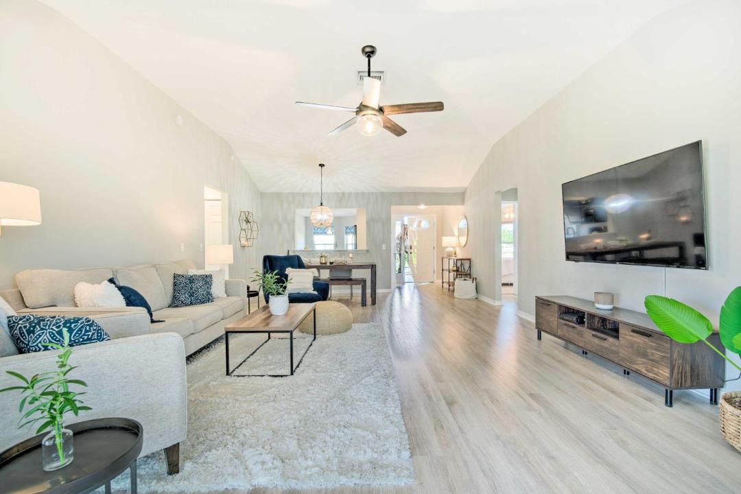 Photo of Livingroom in Winifred