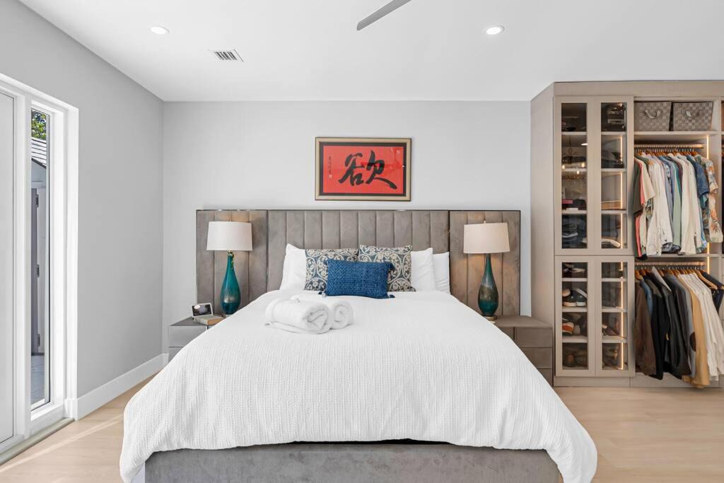Photo of Bedroom in Coral Way