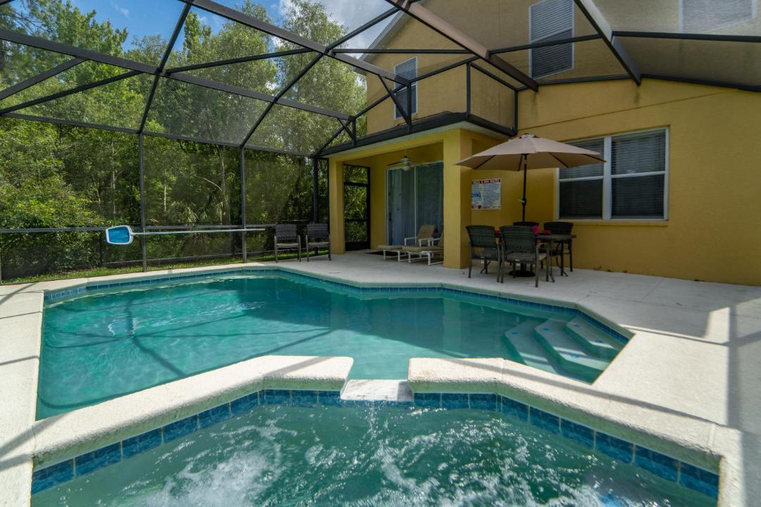 Photo of Patio Balcony in Sandy Ridge