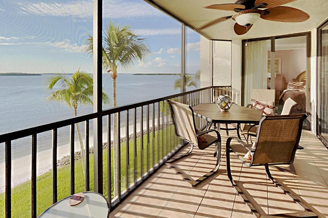 Photo of Patio Balcony in Punta Rassa