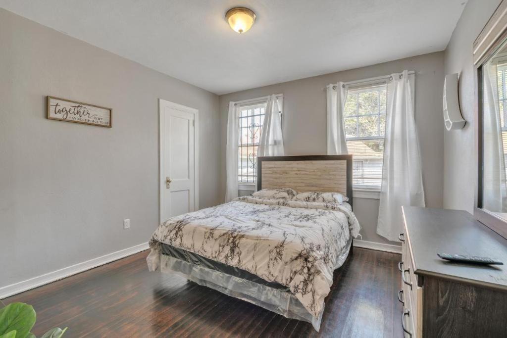 Photo of Bedroom in Urban Core