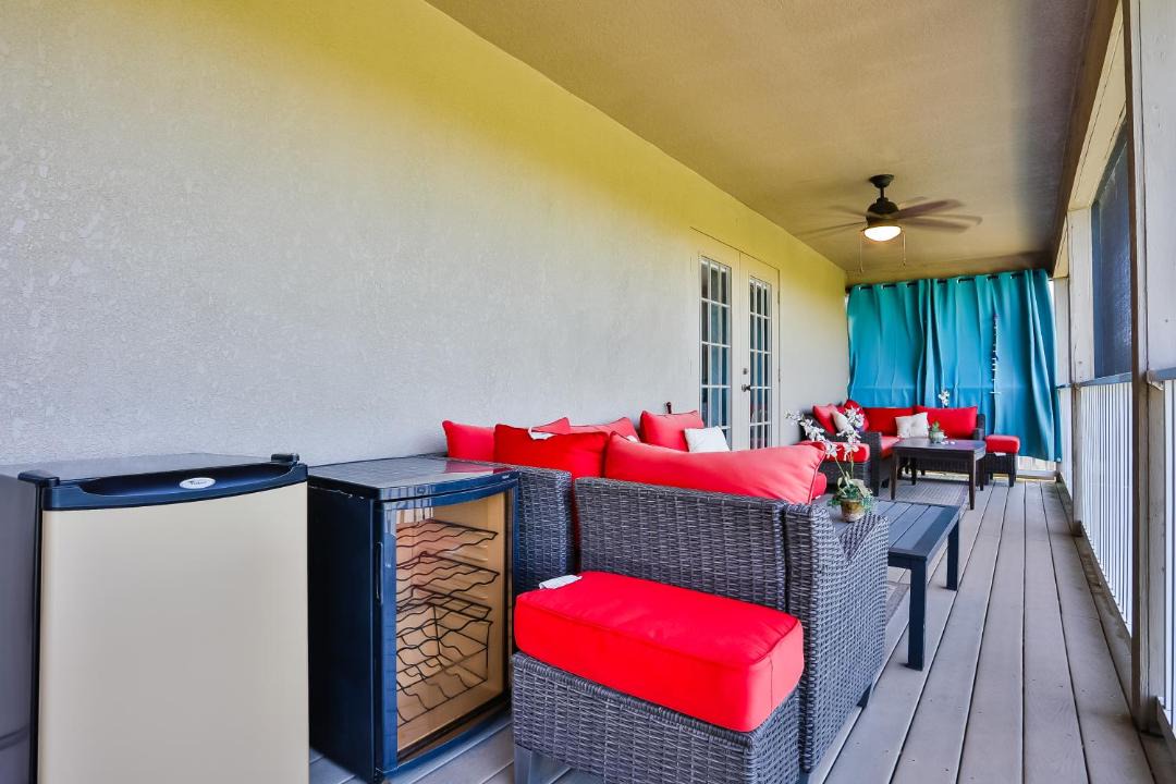 Photo of Patio Balcony in West Haven