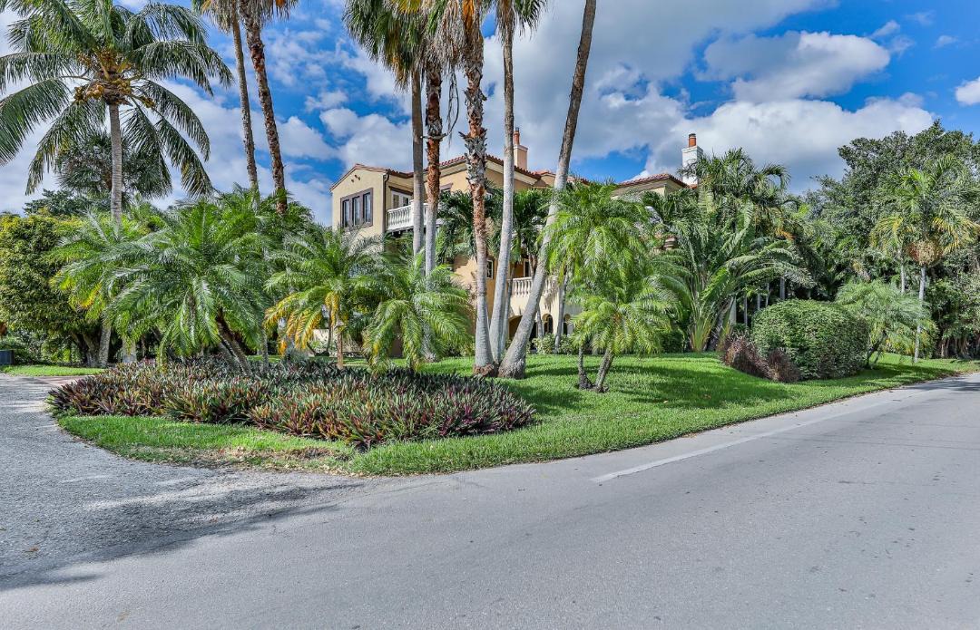 Photo of Others in Captiva